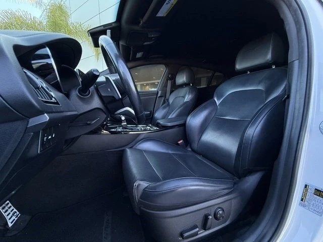 2022 Kia Stinger - Image 9 of 16