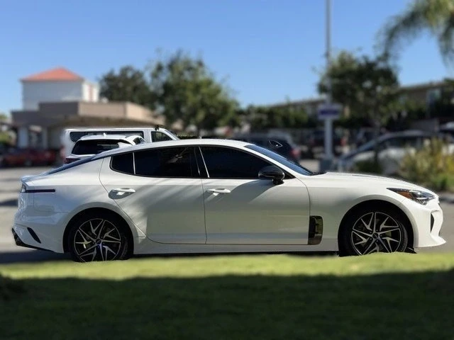 2022 Kia Stinger - Image 5 of 16