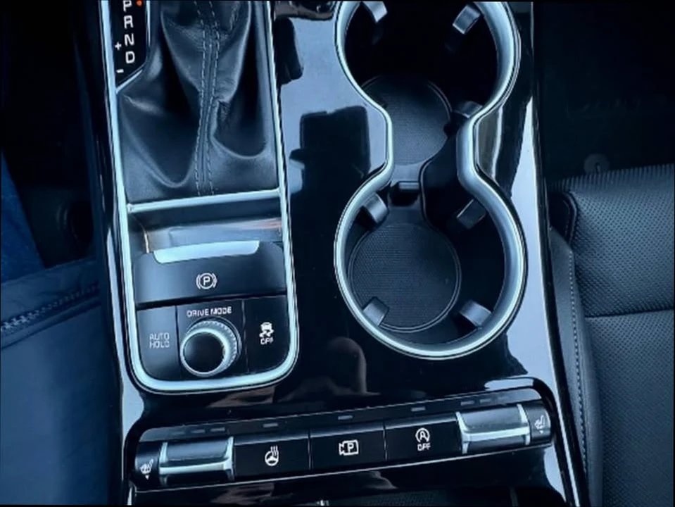 2022 Kia Stinger - Image 11 of 18