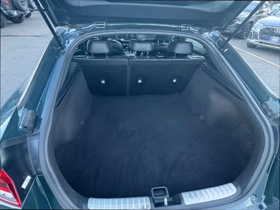2022 Kia Stinger - Image 18 of 18