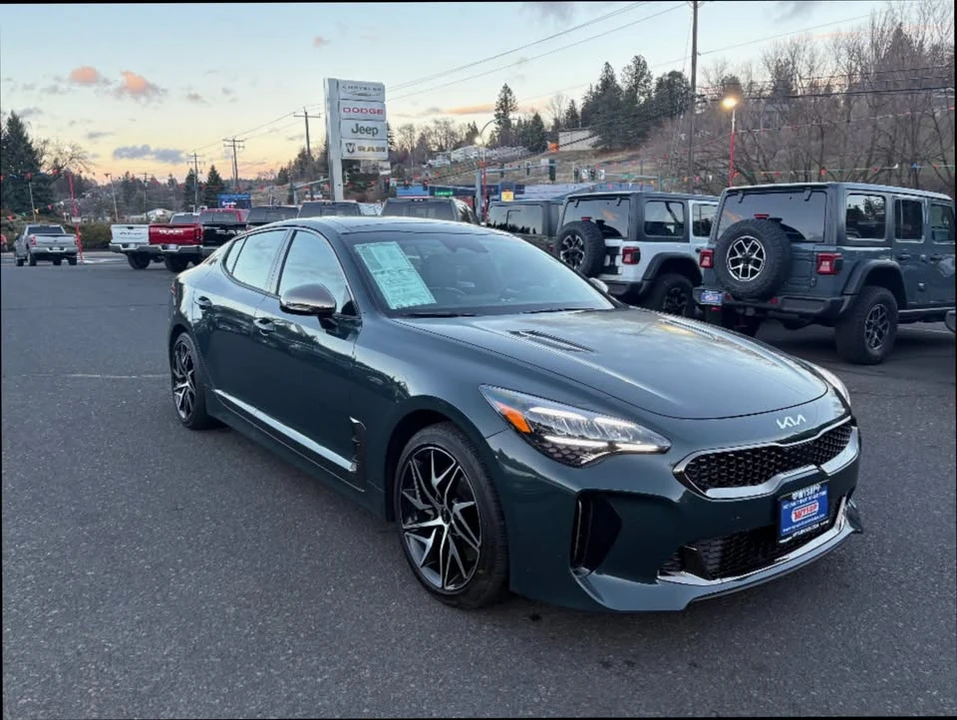 2022 Kia Stinger - Image 7 of 18
