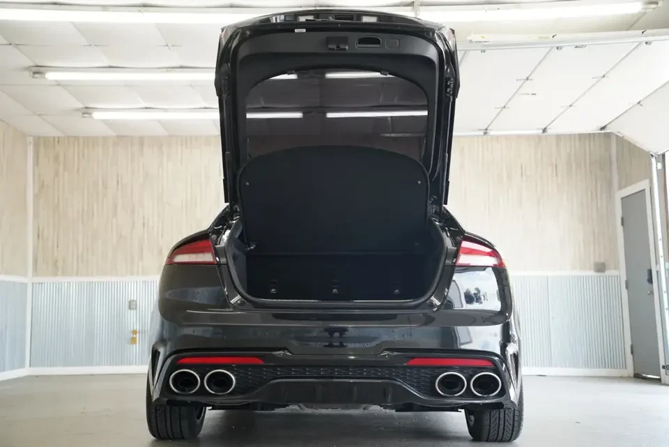 2022 Kia Stinger - Image 18 of 18