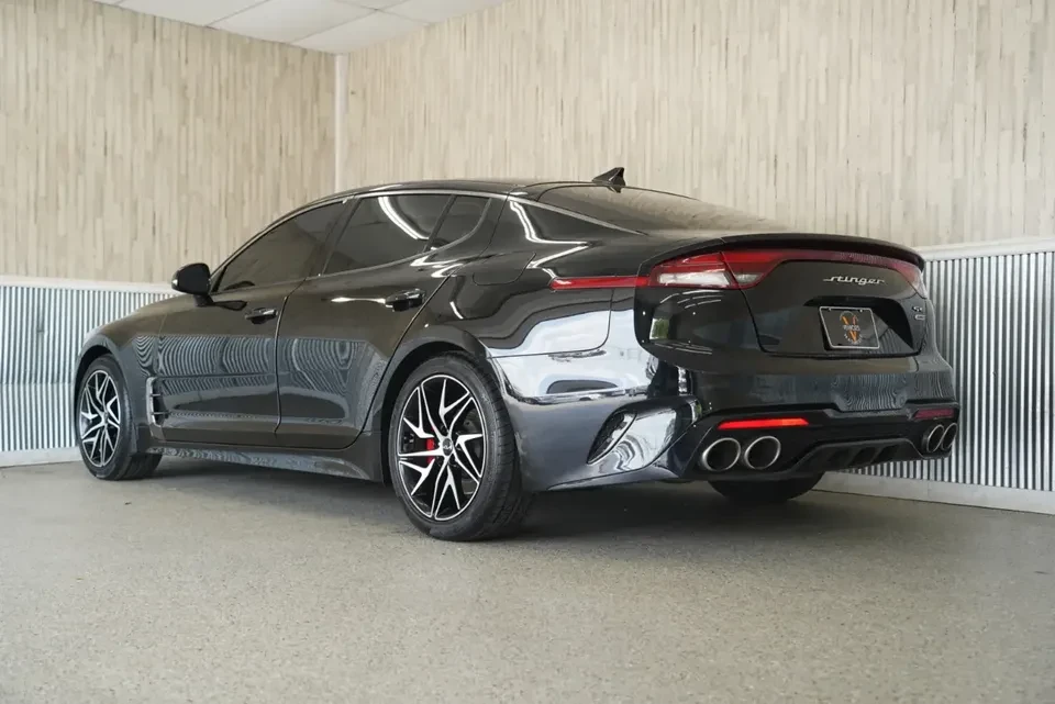 2022 Kia Stinger - Image 3 of 18