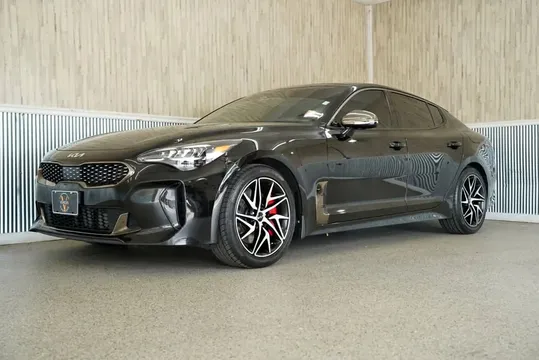 2022 Kia Stinger GT-Line AWD