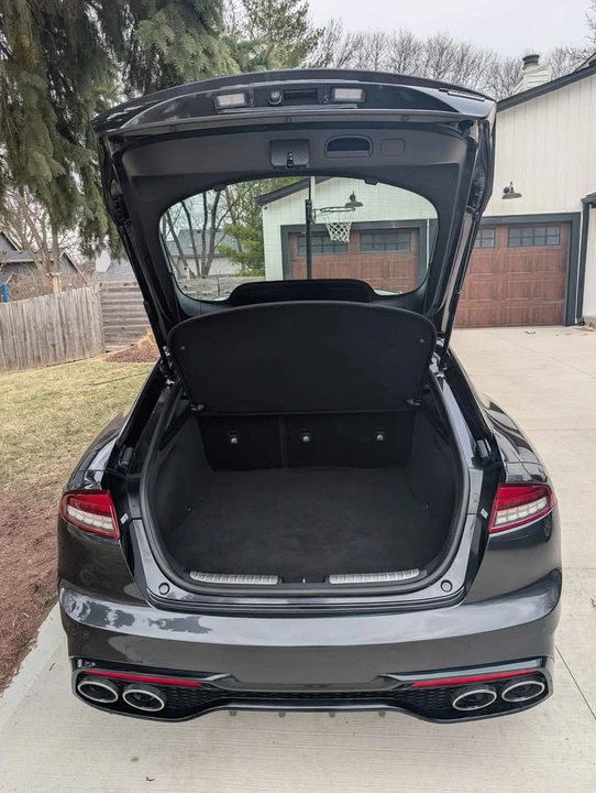 2022 Kia Stinger - Image 18 of 18