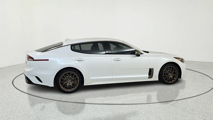 2022 Kia Stinger - Image 3 of 16