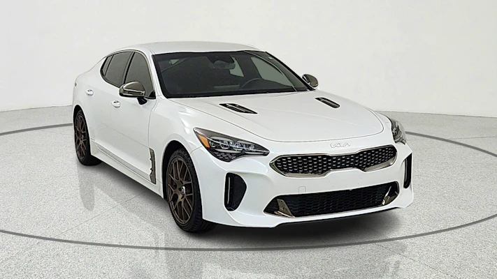 2022 Kia Stinger - Image 2 of 16
