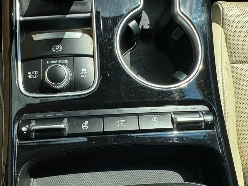 2022 Kia Stinger GT - Image 17 of 19