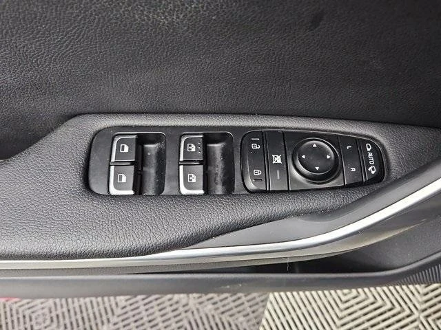 2022 Kia Stinger GT - Image 19 of 20