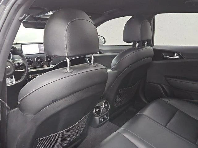 2022 Kia Stinger GT - Image 12 of 20