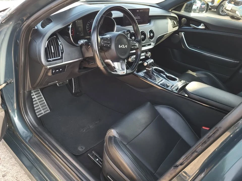 2022 Kia Stinger - Image 19 of 20