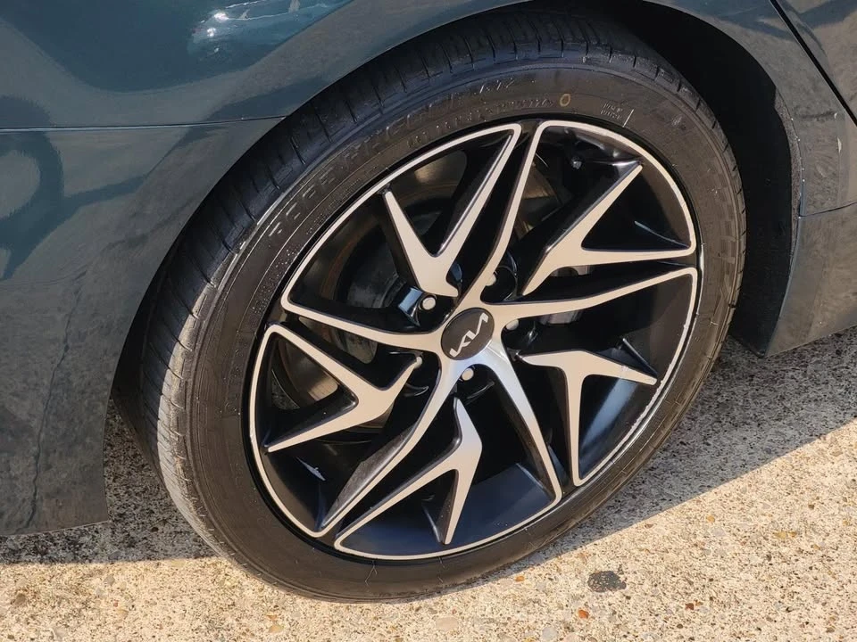 2022 Kia Stinger - Image 7 of 20