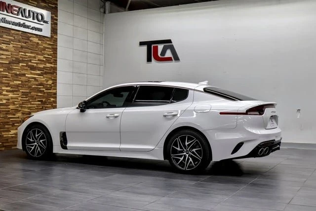 2022 Kia Stinger - Image 5 of 19