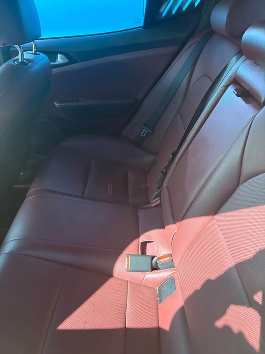 2022 Kia Stinger - Image 5 of 5