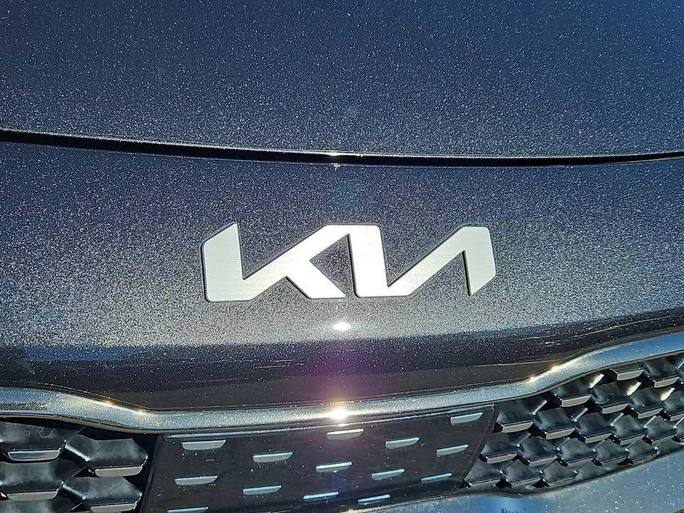 2022 Kia Stinger - Image 11 of 20