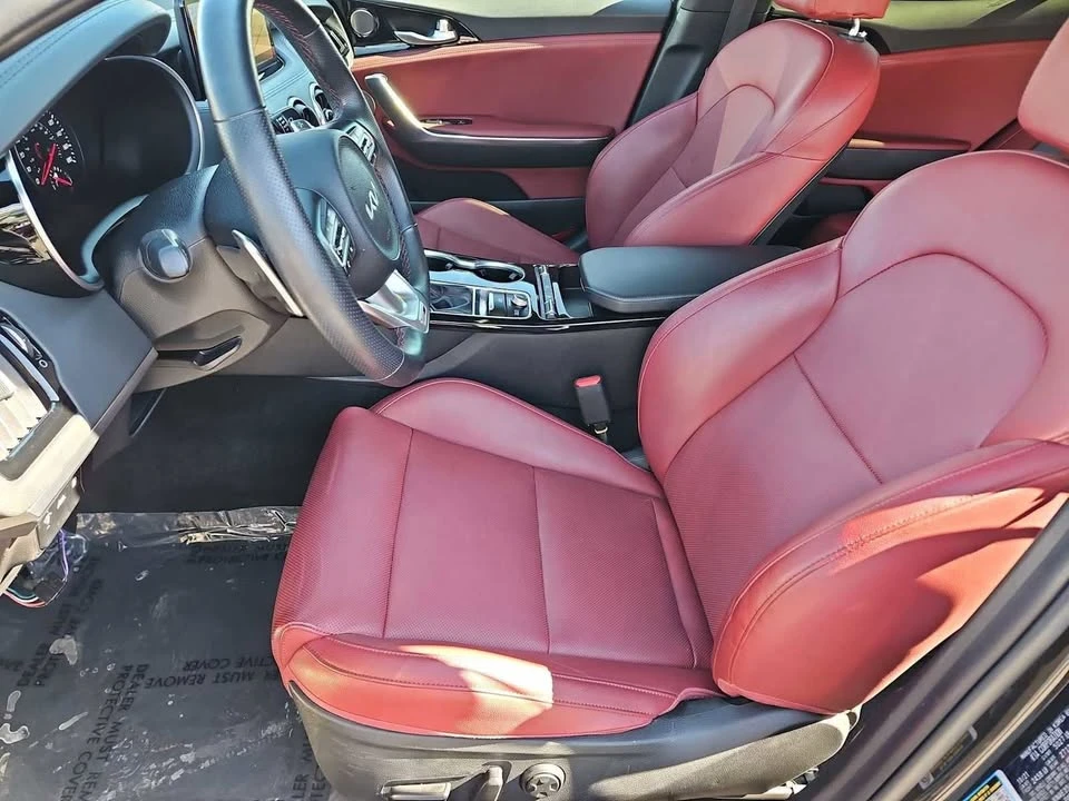 2022 Kia Stinger - Image 16 of 20