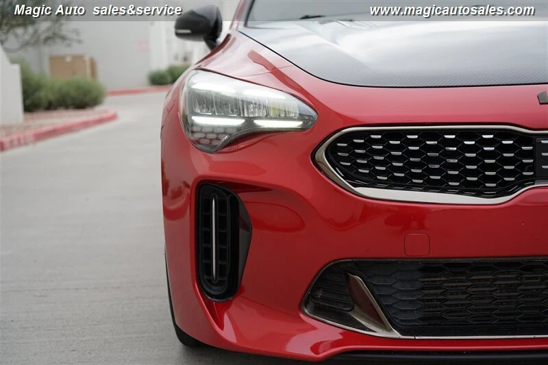 2022 Kia Stinger GT - Image 13 of 20