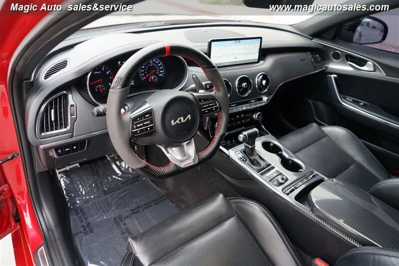2022 Kia Stinger GT - Image 19 of 20