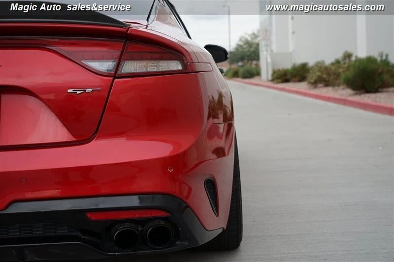 2022 Kia Stinger GT - Image 16 of 20
