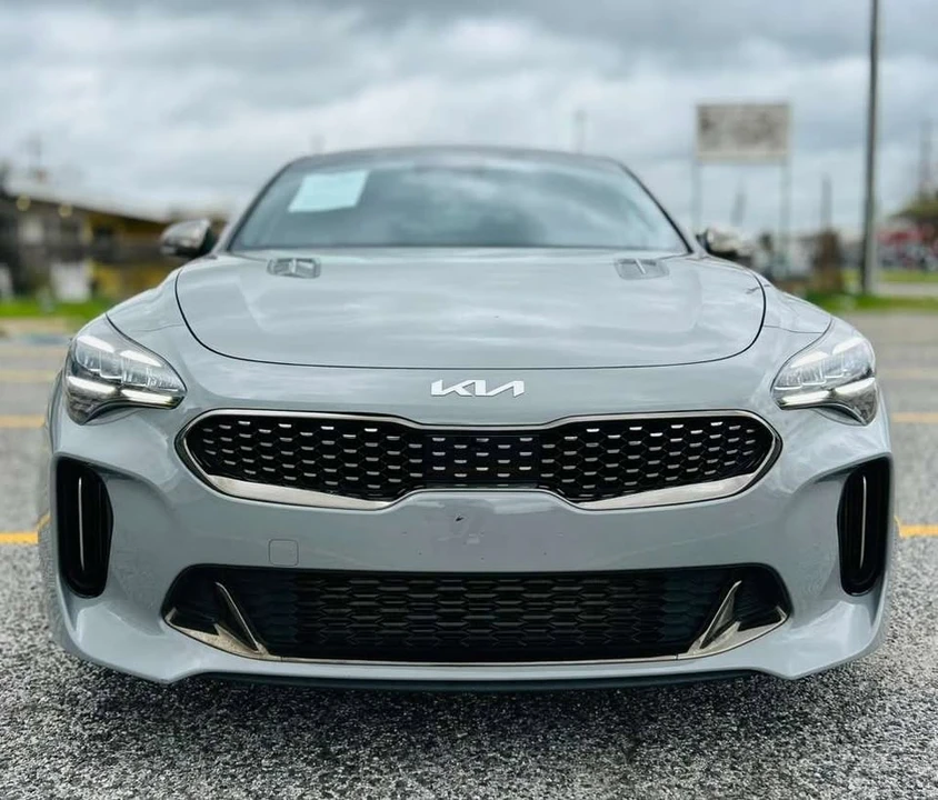 2022 Kia Stinger GT - Image 7 of 14