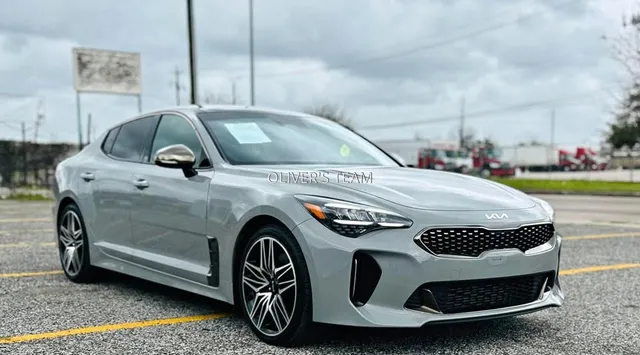 2022 Kia Stinger GT1