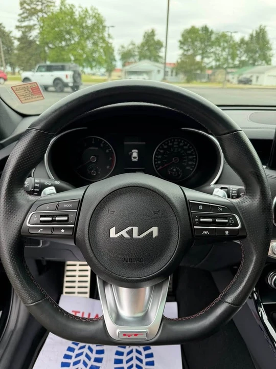 2022 Kia Stinger GT - Image 6 of 9