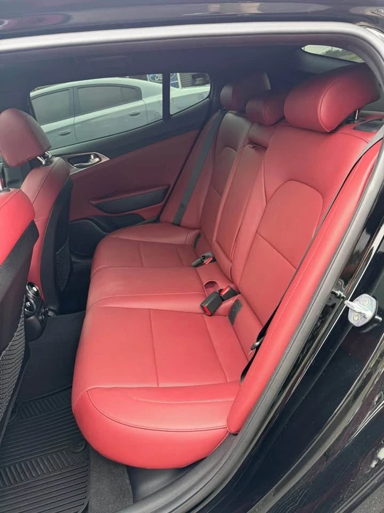 2022 Kia Stinger GT - Image 7 of 9