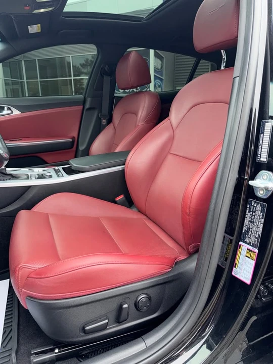 2022 Kia Stinger GT - Image 12 of 20