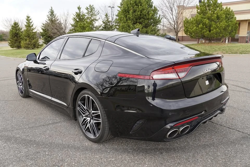 2022 Kia Stinger GT - Image 5 of 19