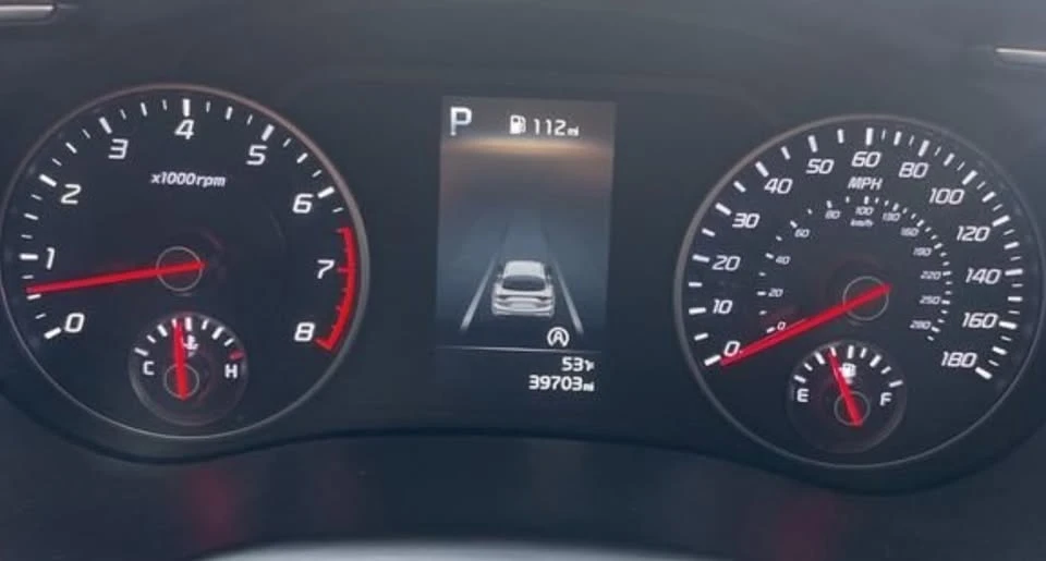 2022 Kia Stinger GT - Image 8 of 10