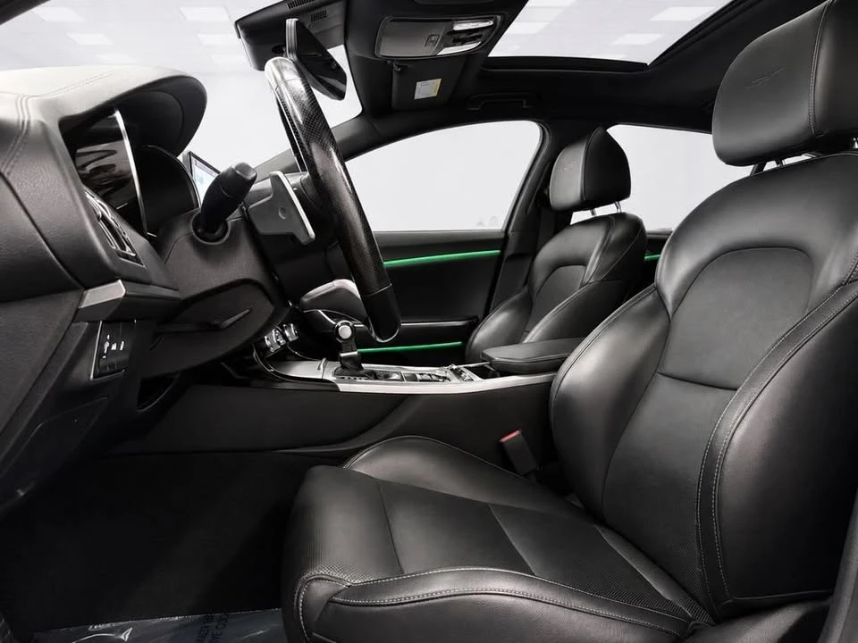 2022 Kia Stinger GT - Image 16 of 20