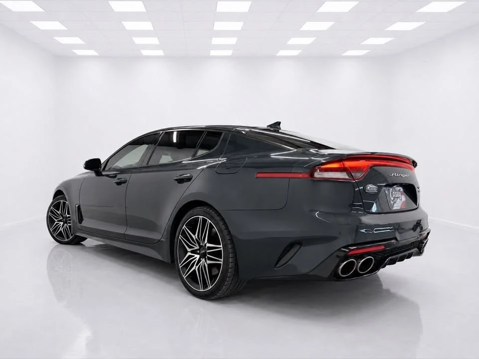 2022 Kia Stinger GT - Image 8 of 20
