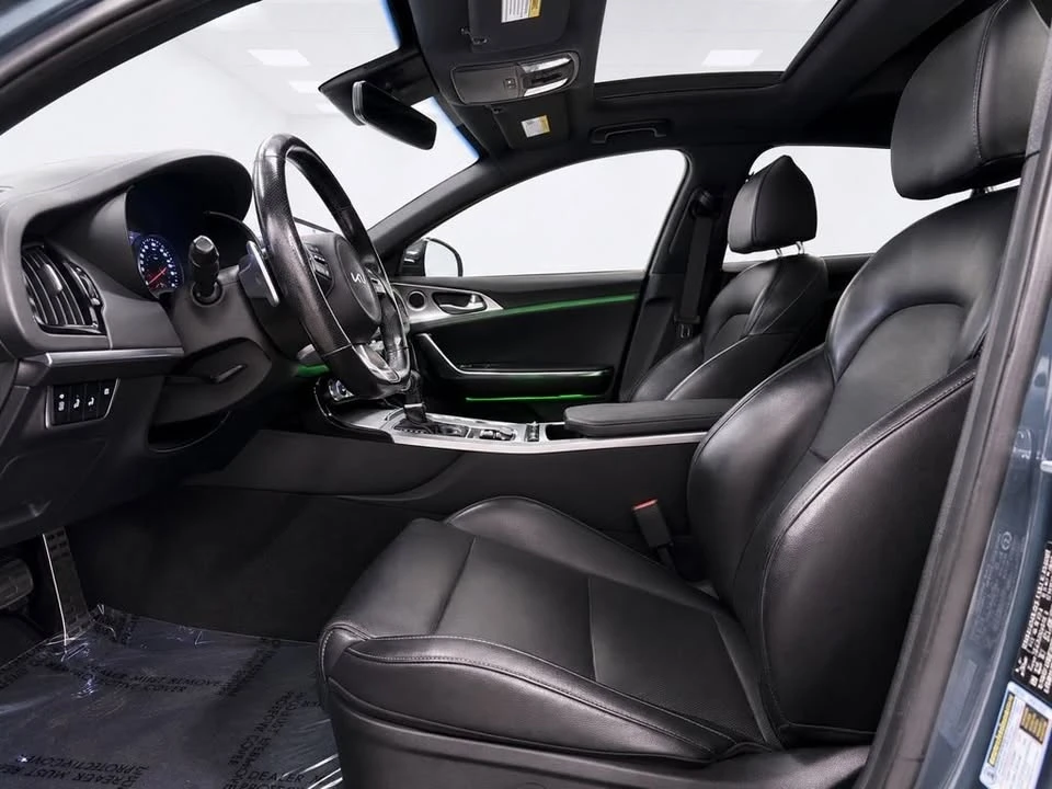 2022 Kia Stinger GT - Image 15 of 20
