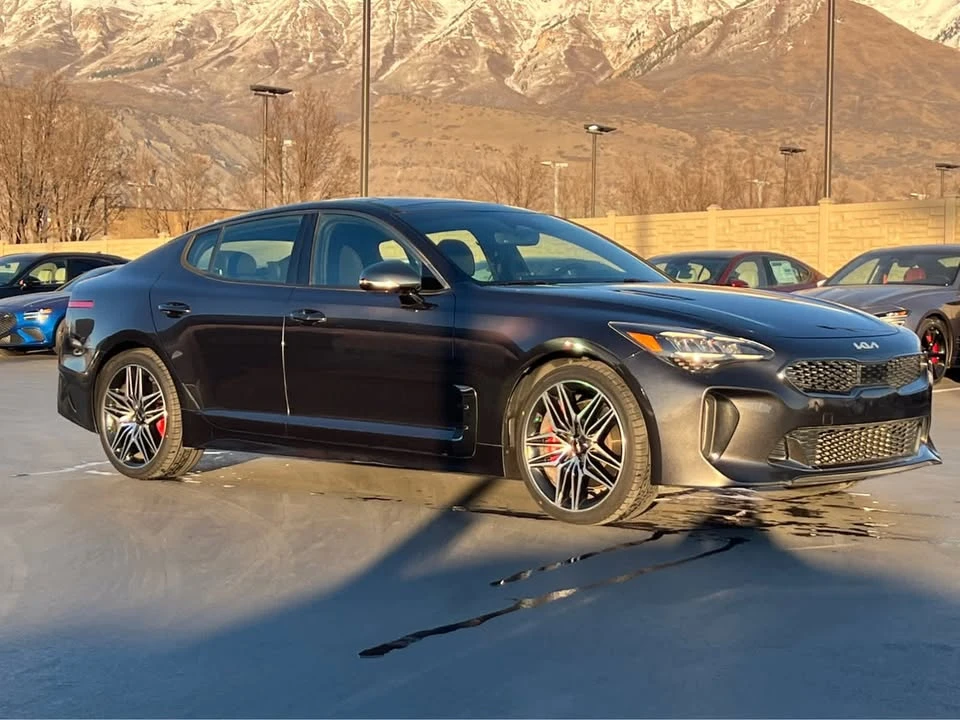 2022 Kia Stinger GT - Image 4 of 10