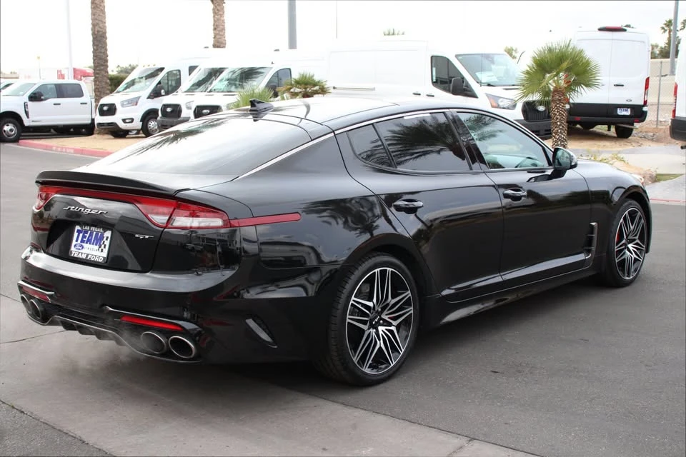 2022 Kia Stinger GT - Image 7 of 18