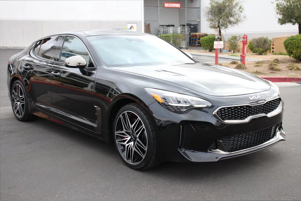 2022 Kia Stinger GT - Image 10 of 18