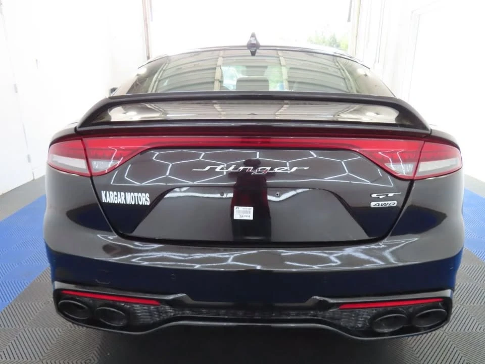 2022 Kia Stinger GT - Image 16 of 19