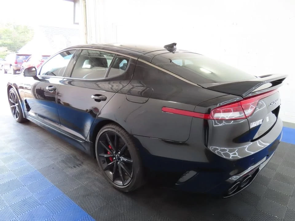 2022 Kia Stinger GT - Image 5 of 19
