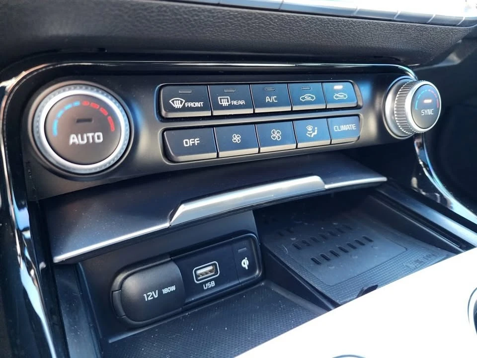 2022 Kia Stinger GT - Image 8 of 8