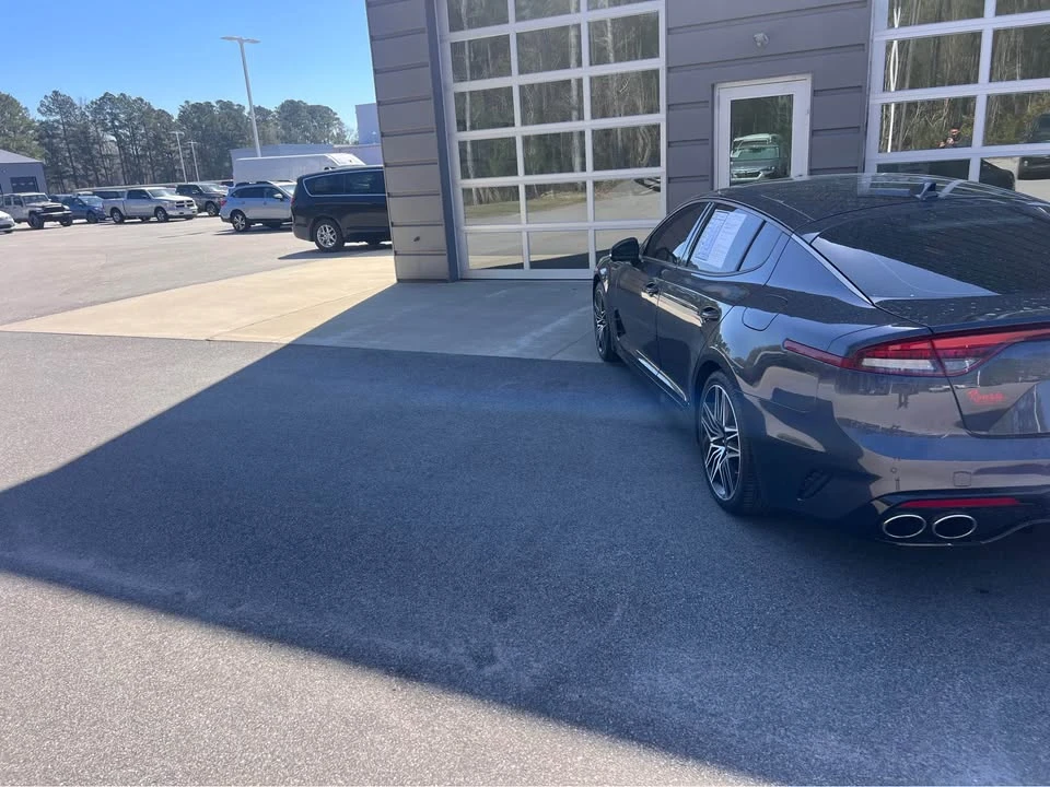 2022 Kia Stinger GT - Image 4 of 14