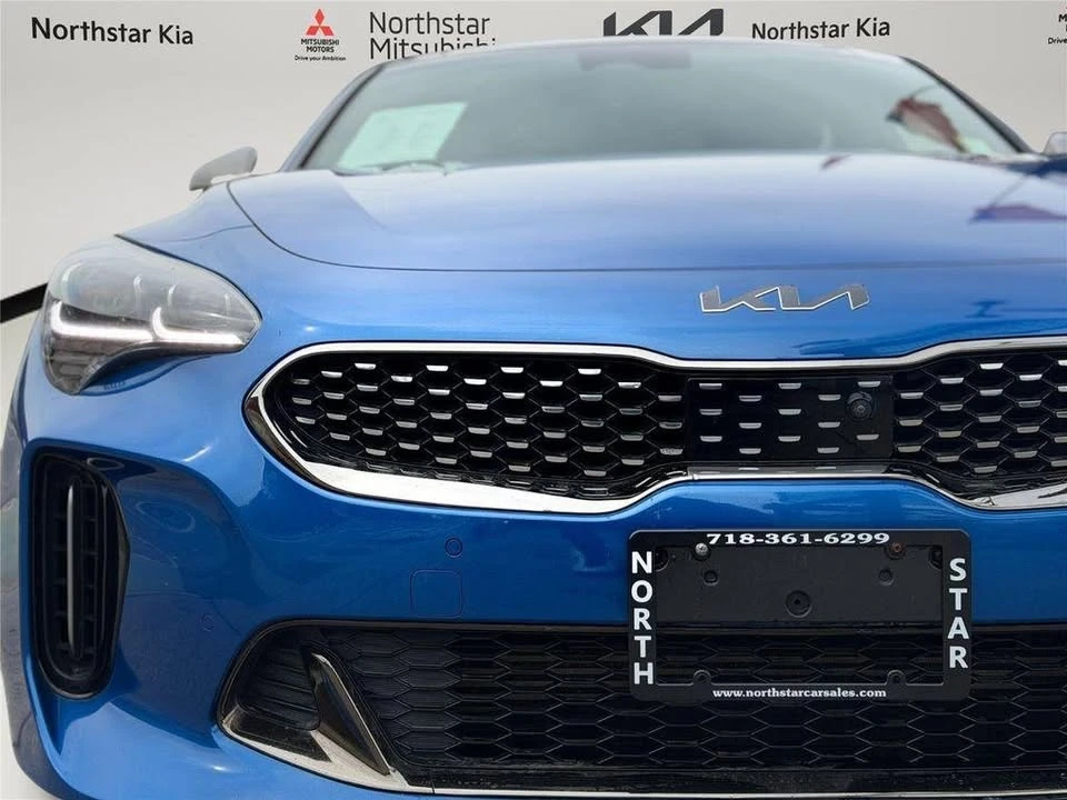 2022 Kia Stinger GT - Image 11 of 20