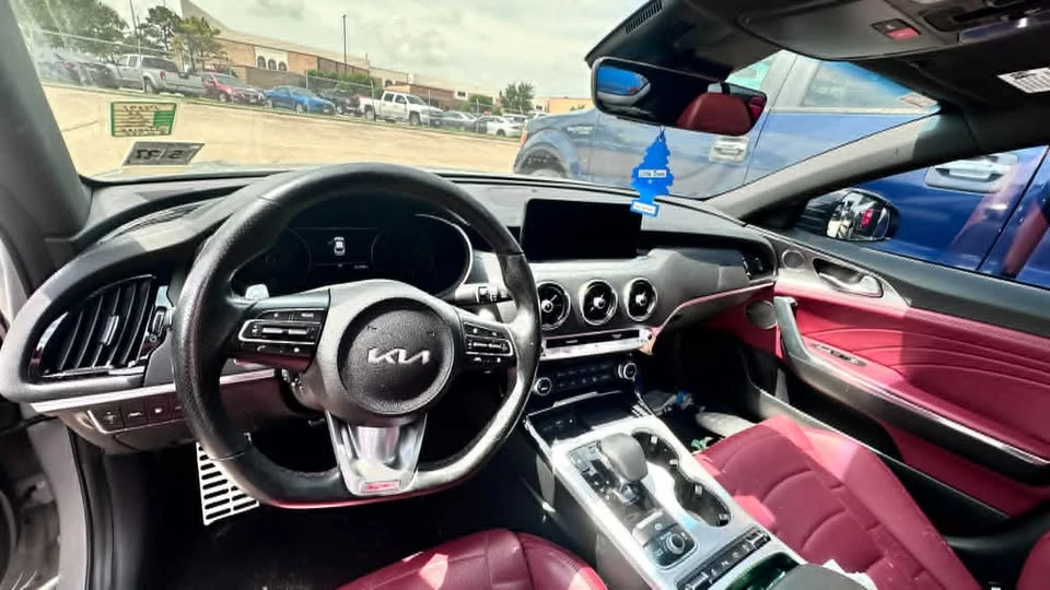 2022 Kia Stinger GT - Image 3 of 6