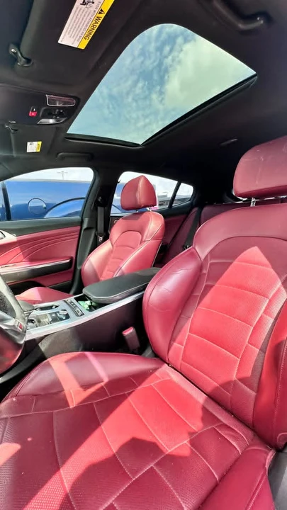 2022 Kia Stinger GT - Image 4 of 6