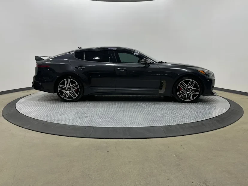 2022 Kia Stinger GT - Image 2 of 14