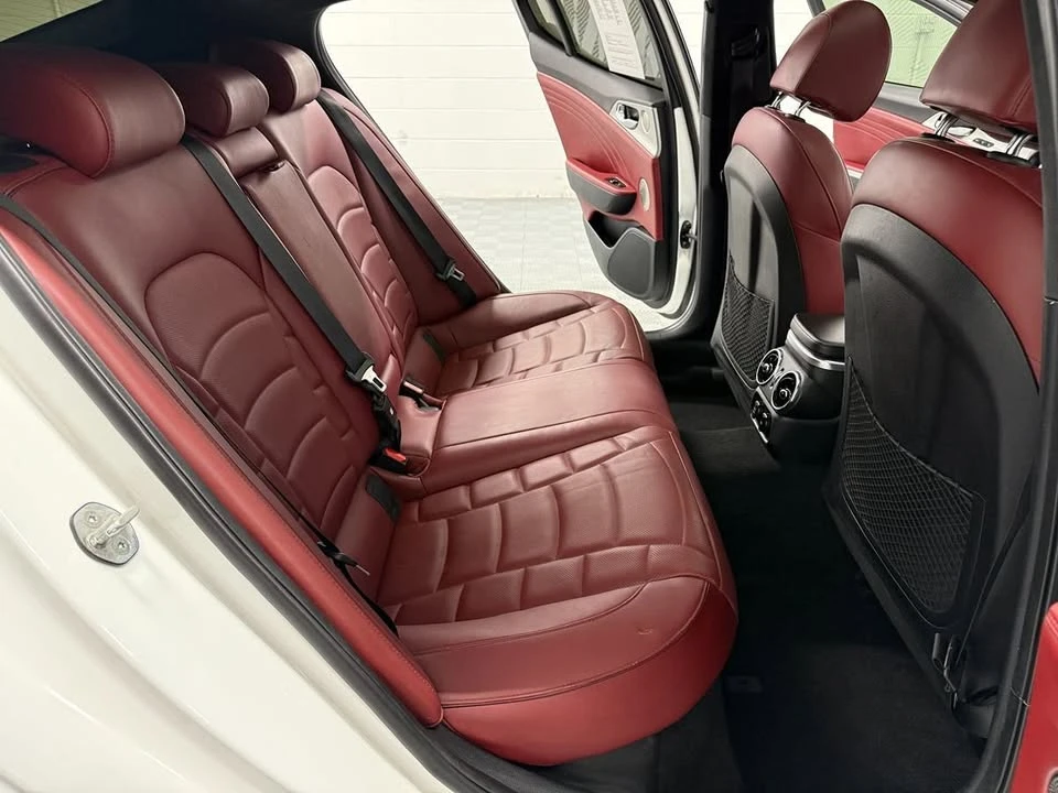 2022 Kia Stinger GT - Image 7 of 20