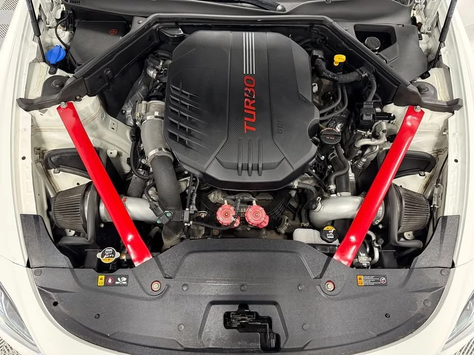 2022 Kia Stinger GT - Image 19 of 20