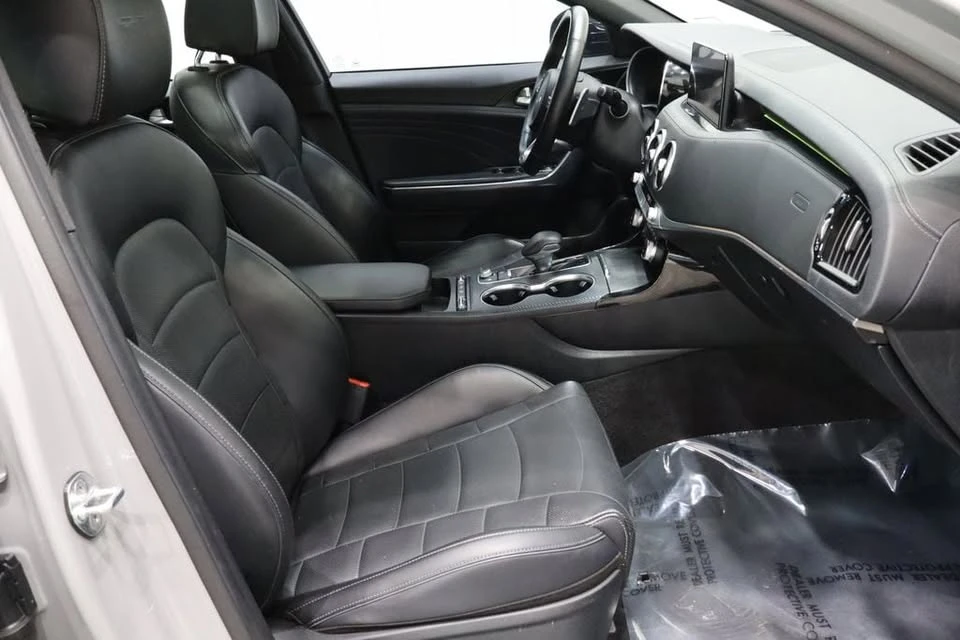 2022 Kia Stinger GT - Image 12 of 20