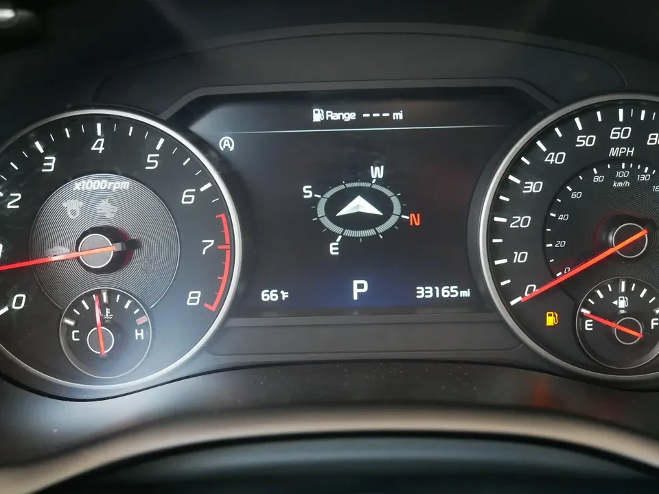 2022 Kia Stinger GT - Image 14 of 16
