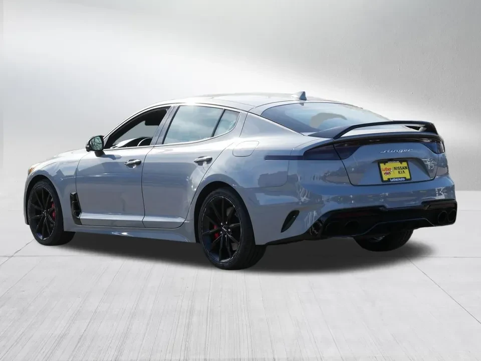 2022 Kia Stinger GT - Image 5 of 16