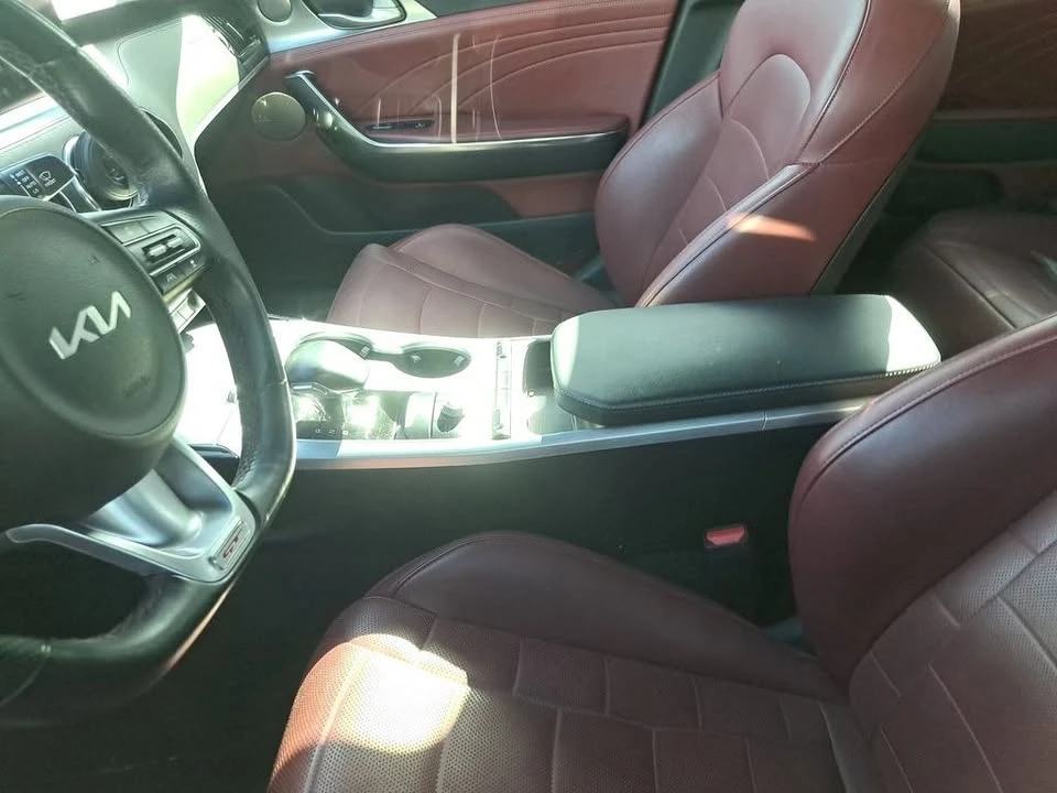 2022 Kia Stinger GT - Image 7 of 11